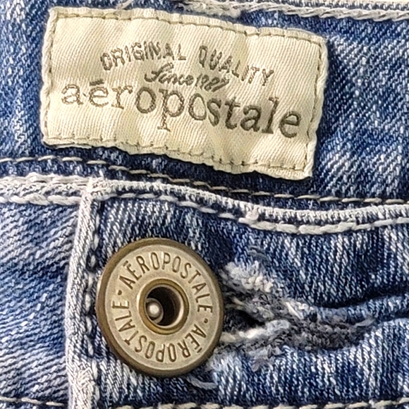 Aeropostale Chelsea Bootcut Women's Distressed and Ripped Denim Jeans Size 9/10 - Picture 3 of 11